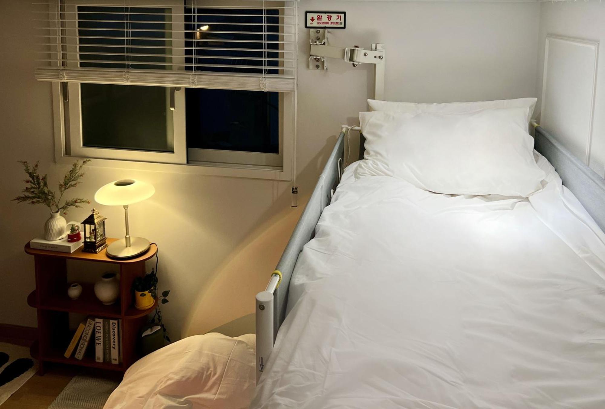 Hongdae Station 7min, Designer House Villa Seoul