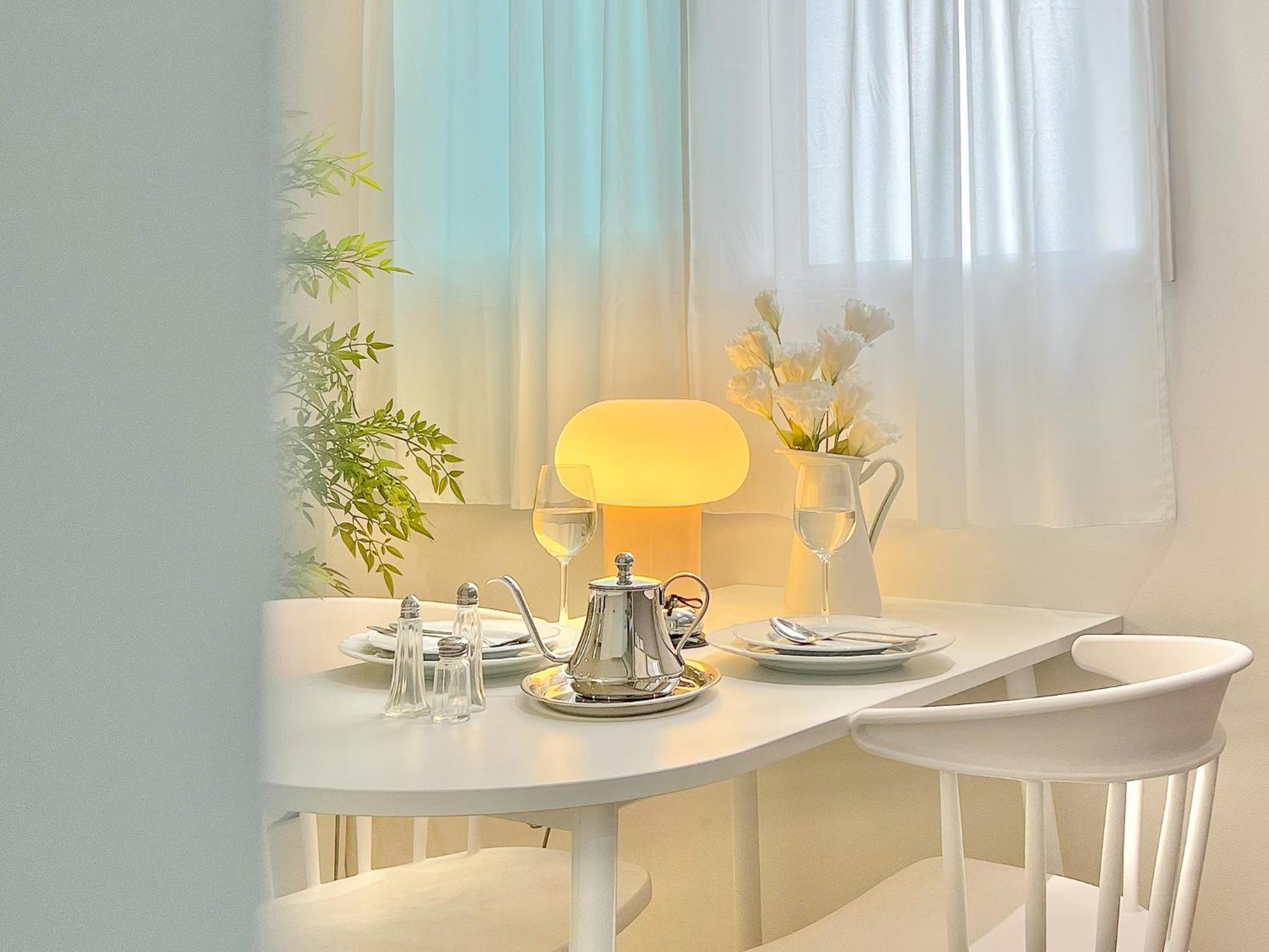 Hongdae Station 7min, Designer House * Seoul